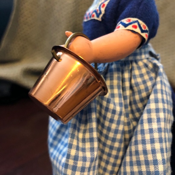 Antique Dutch Girl Doll - Picture 4 of 10